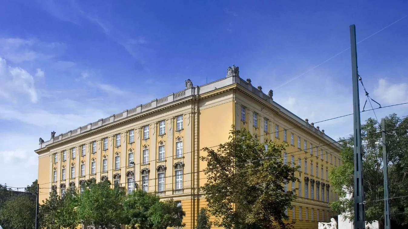 Egy budapesti egyházi iskola vendége volt Molnár Áron noÁr