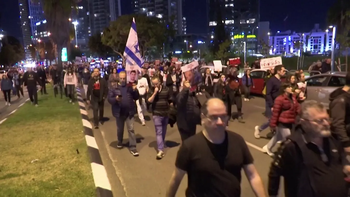 Több százan tüntettek a tévedésből megölt izraeli túszok miatt + videó
