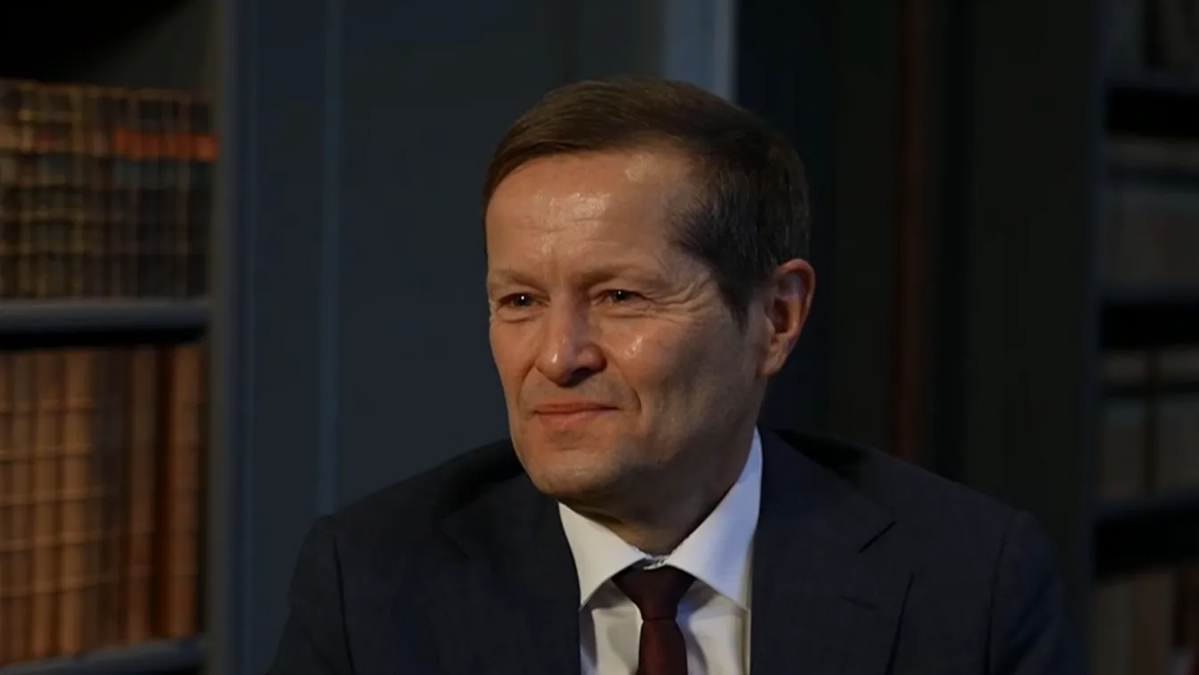 Exkluzív interjú a Nobel-díjas Krausz Ferenccel + videó