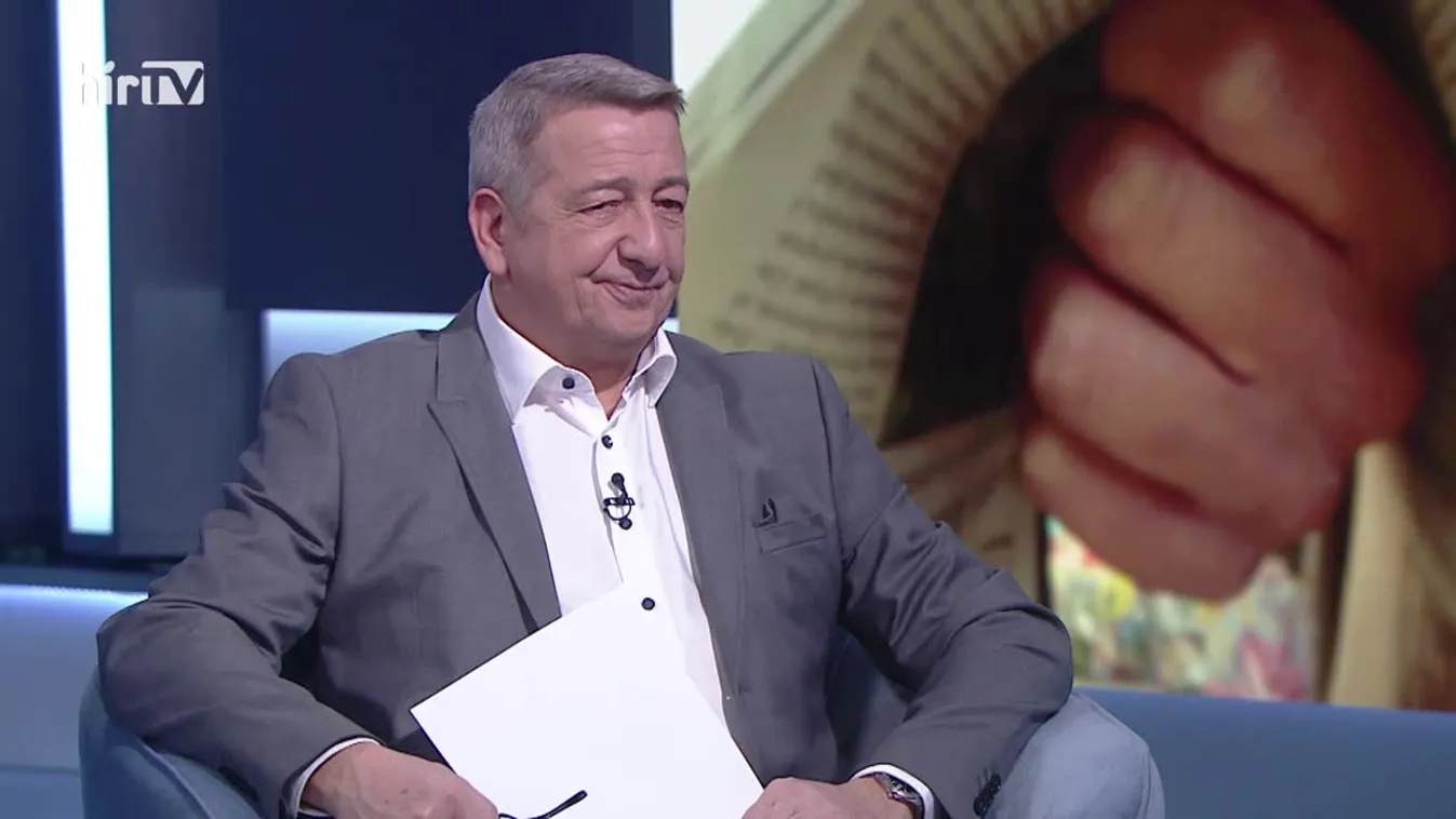 Tízezrek tüntettek Varsóban, tovább tiltakoznak a gazdák Németországban