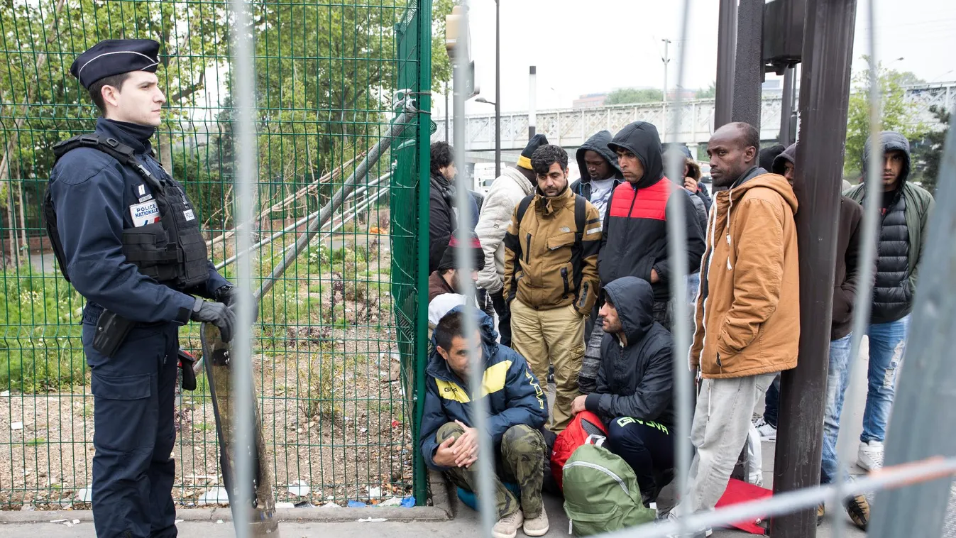Rekordszámú tartózkodási engedélyt adtak ki tavaly Franciaországban