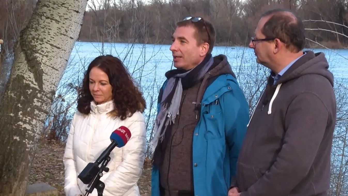 Gerillaültetést végeztek a Párbeszéd politikusai, cserjénként 250 ezer forintért