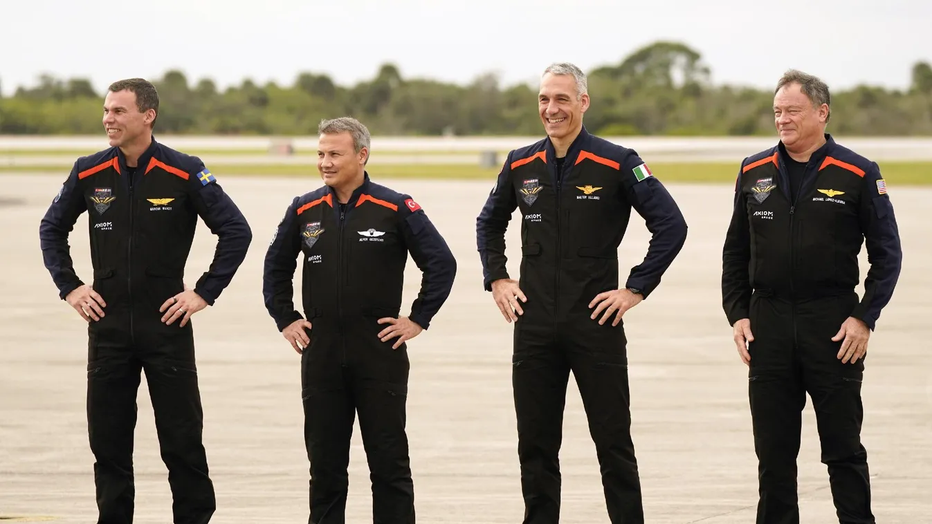 Törökország első űrhajósa és három európai társa indult útnak a Nemzetközi Űrállomásra