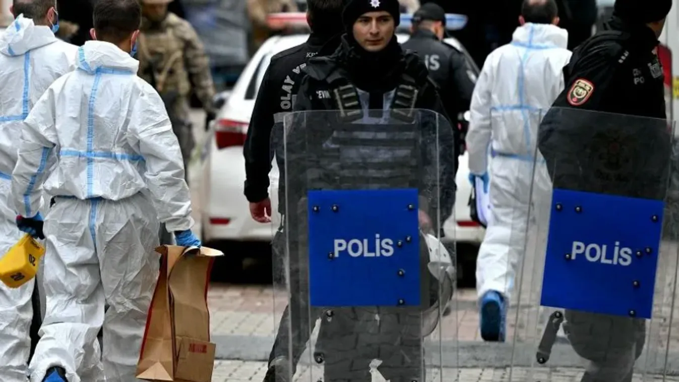 Szentmise alatt támadtak Törökországban iszlamisták a hívekre, egy embert megöltek + videók