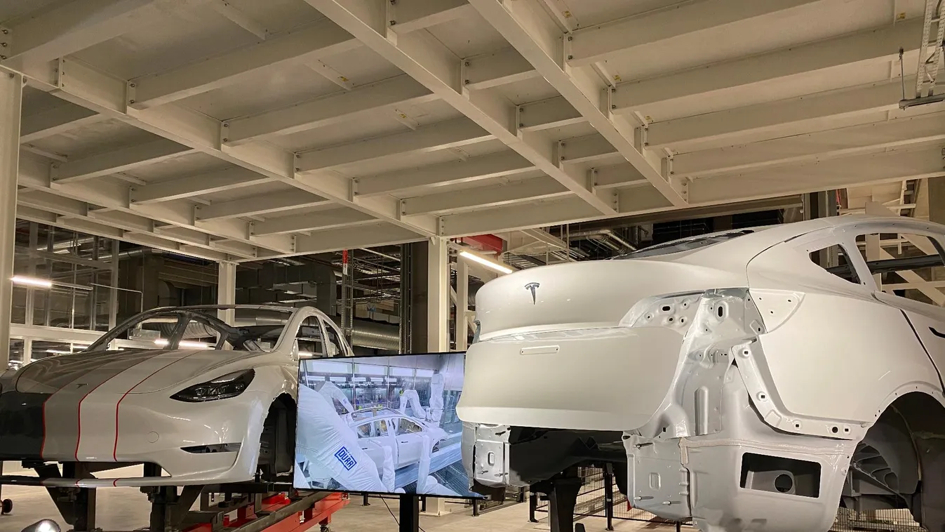 A Teslát is érinti a Vörös-tengeri válság, megszületett a döntés