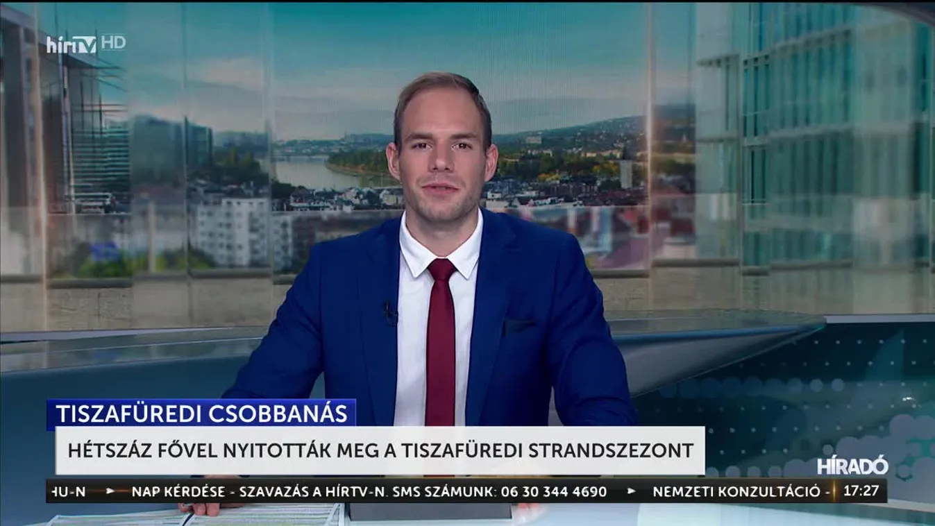 Hétszáz fővel nyitották meg a tiszafüredi strandszezont