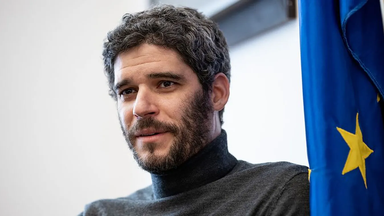 Korányi Dávid szerint stratégiai hiba volt feloldani a hazánknak járó uniós források egy részét + videó