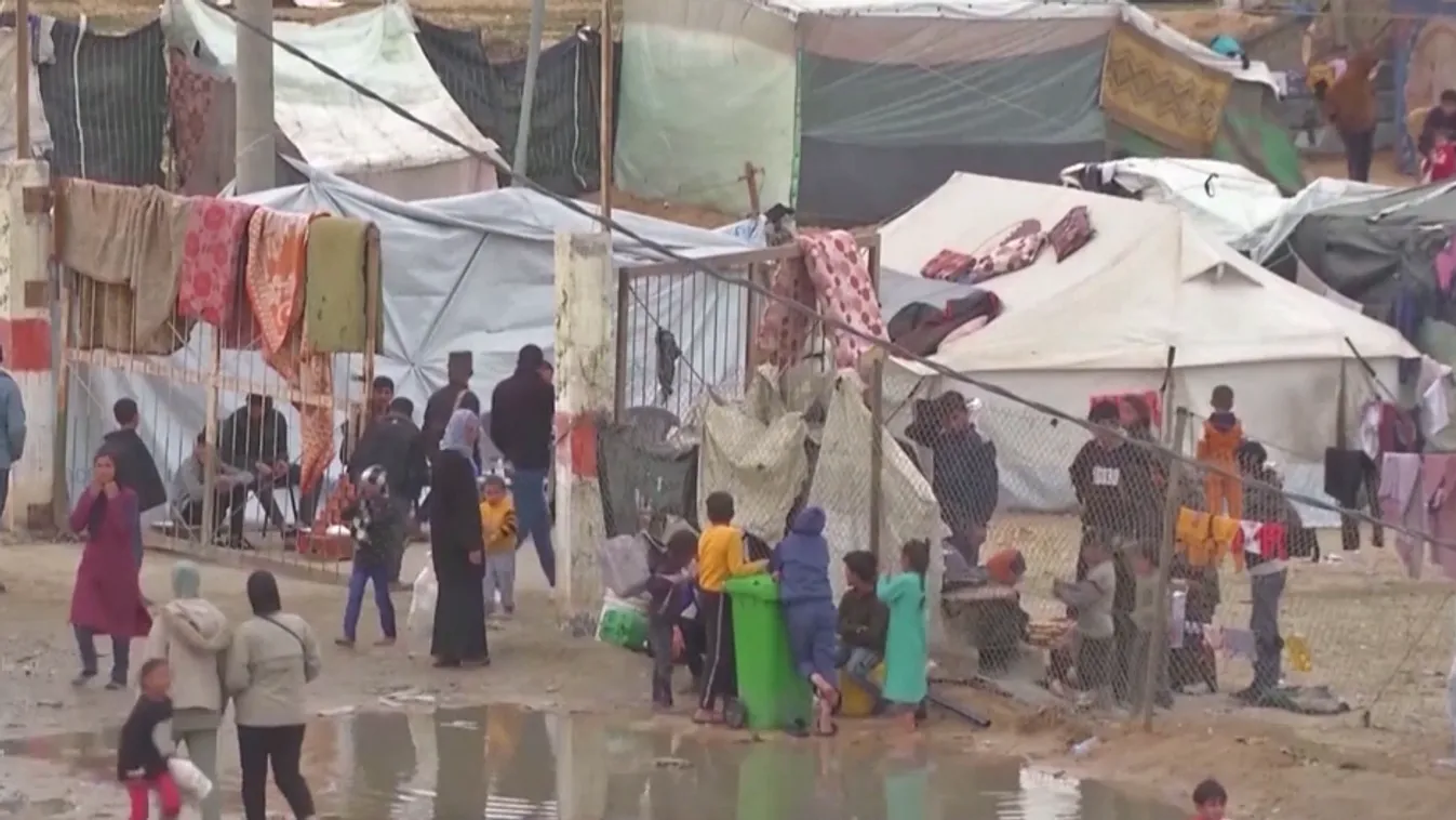 Több nyugati ország is leállította az ENSZ palesztin menekülteket segítő szervezetének a finanszírozását + videó