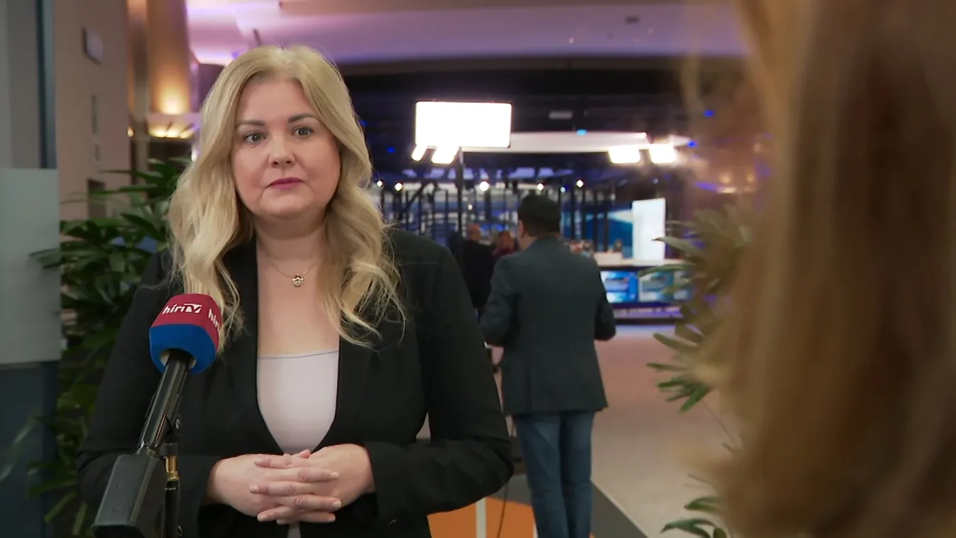 Téves az a koncepció, hogy a gyermekvállalás és a családalapítás szennyezi a környezetet + videó