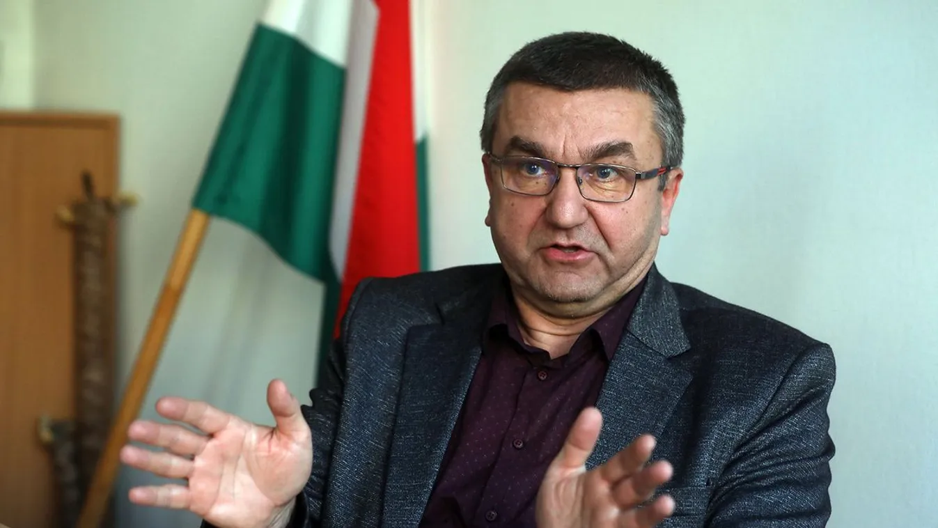 Czomba Sándor: 21 ezerrel nőtt a foglalkoztatottak száma, újabb lépést tettünk a 85 százalékos aktivitási ráta elérése felé