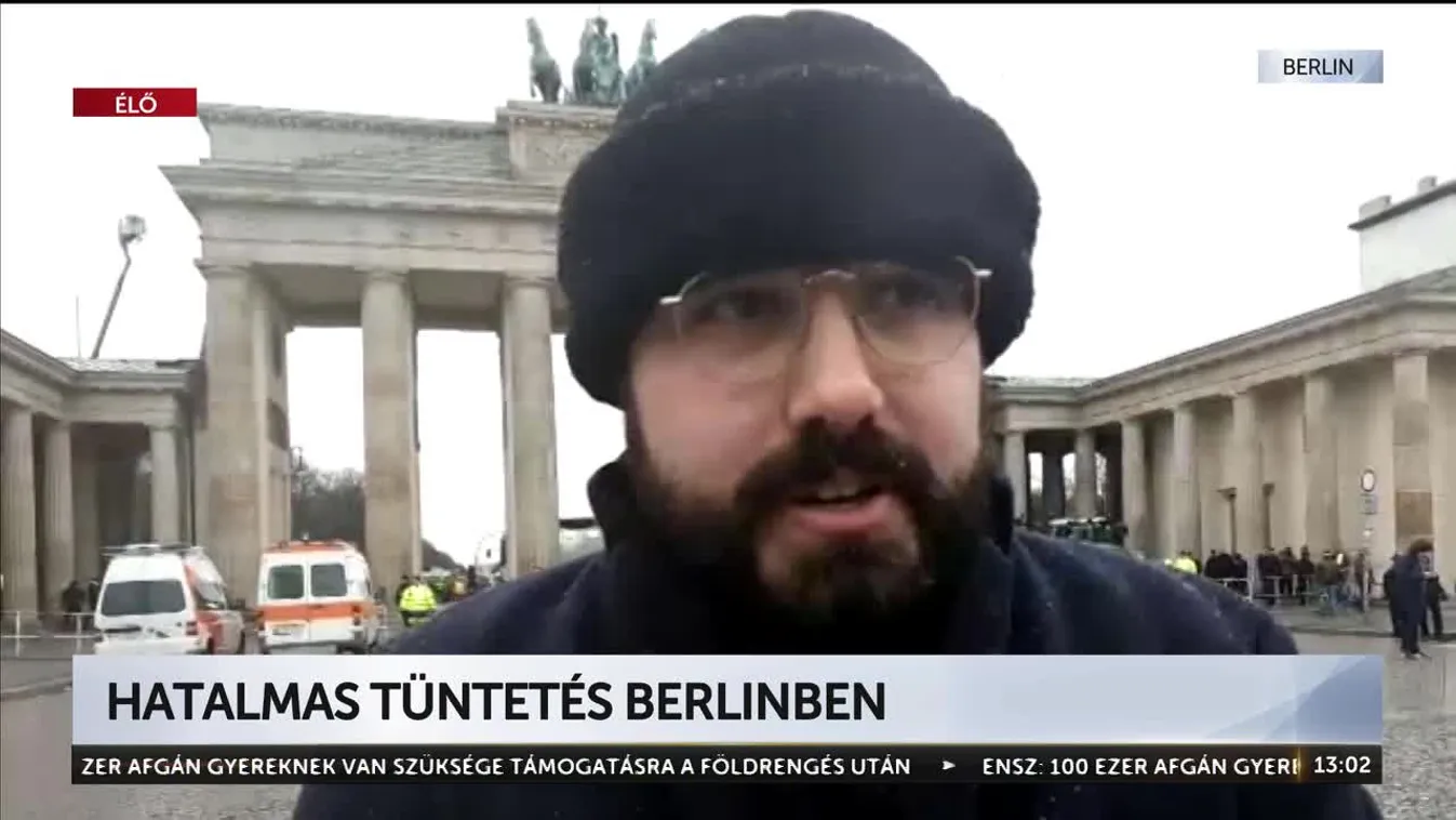 Hatalmas tüntetés Berlinben