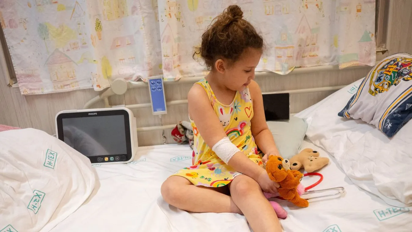 A nagybeteg kislány és családja versenyt fut az idővel