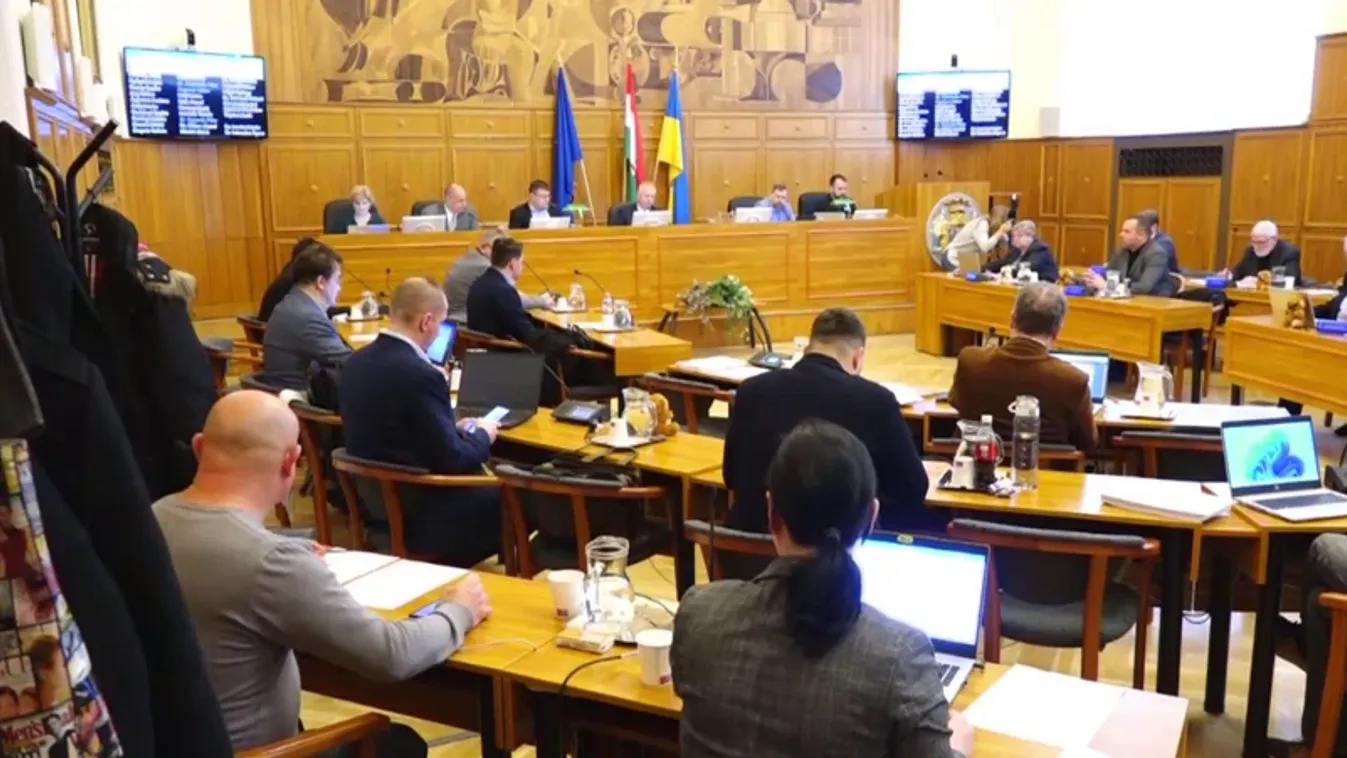 A baranyai vármegyeszékhely ma tárgyalja a városi idei büdzséjét + videó