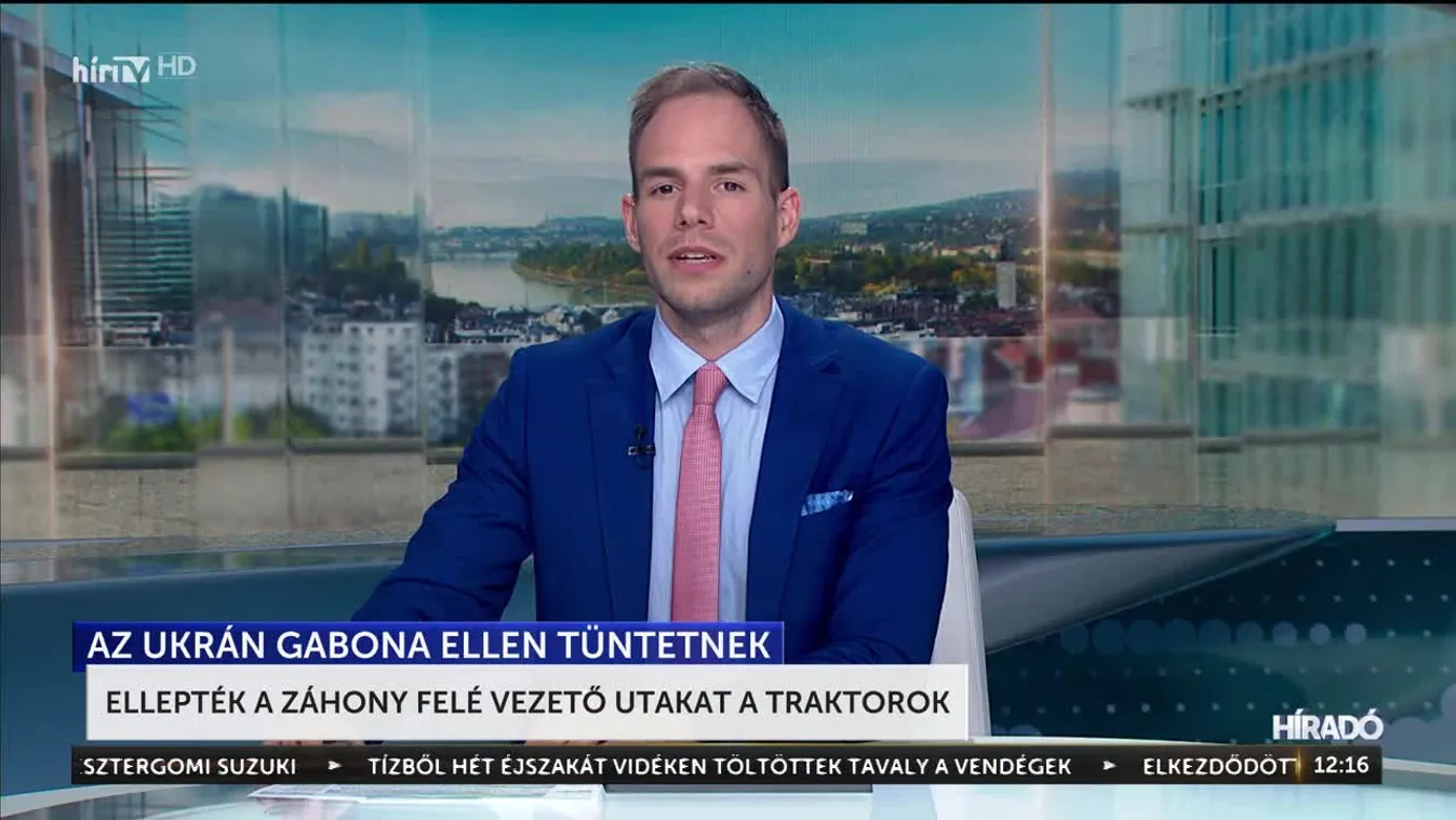 Ellepték a Záhony felé vezető utakat a traktorok