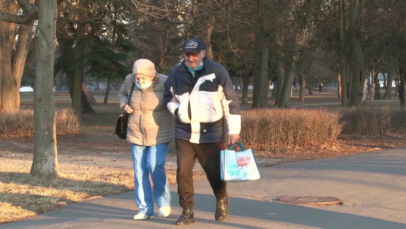 A háborús időkben is megkapják a nyugdíjasok a 13.havi nyugdíjat, amit a dollárbaloldal elvett tőlük + videó