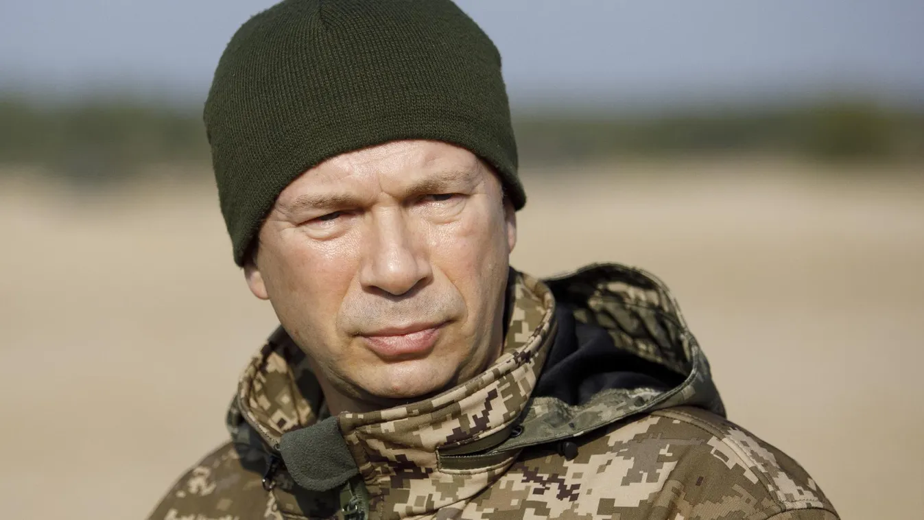 Döntött Olekszandr Szirszkij ukrán főparancsnok: visszavonulás + videók