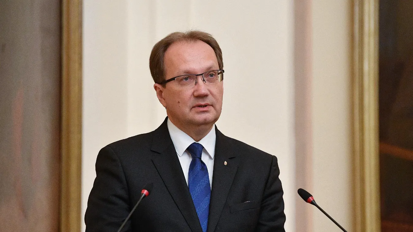 Hoppál Péter: Árnyaltabb képet szeretnénk mutatni a magyar kultúráról a török társadalomnak