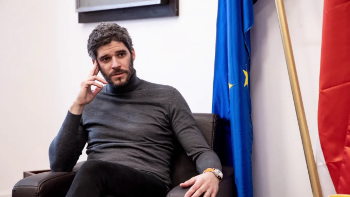 Lebukott az Action for Democracy, vezetői azonban továbbra is hallgatnak