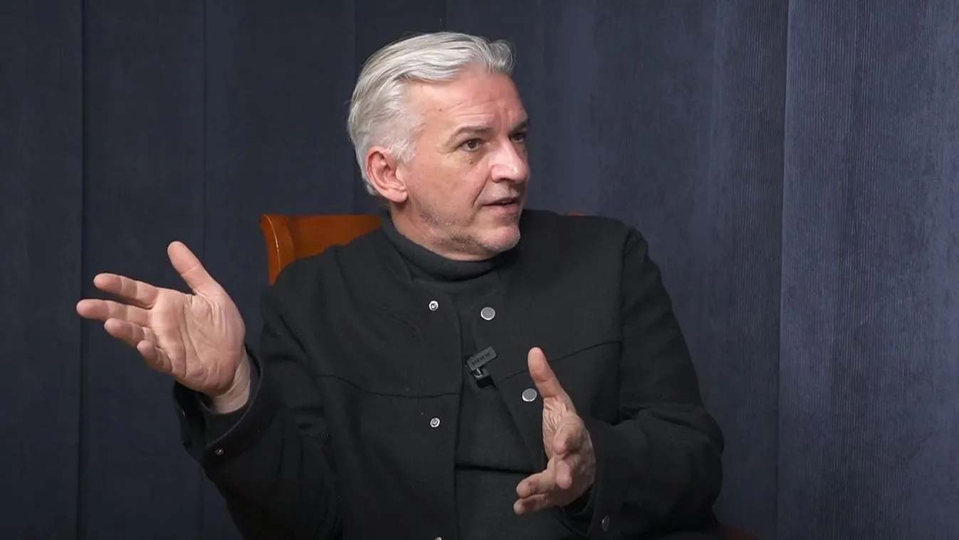 Alföldi Róbert: Ez férfias? Ez tökös? Ez egyenes? Ez magyar? Ez gerinces?