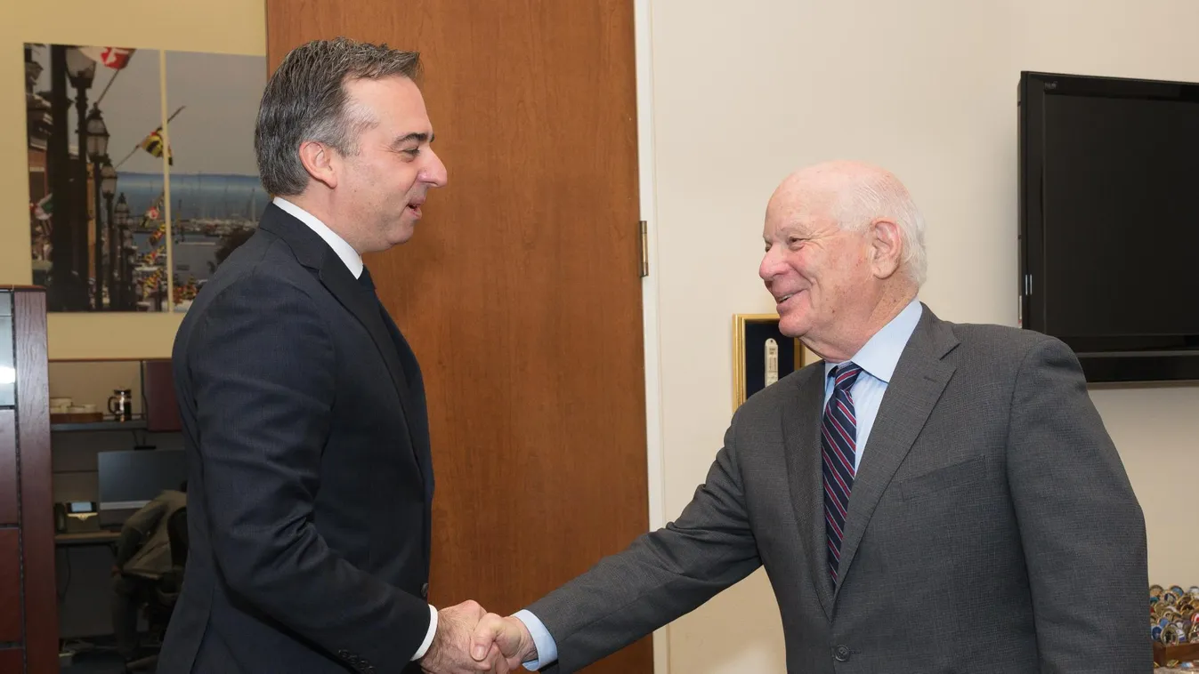 Eltörölhetik a vízummentességet Magyarországgal szemben - ezúttal hazájában akciózott David Pressman