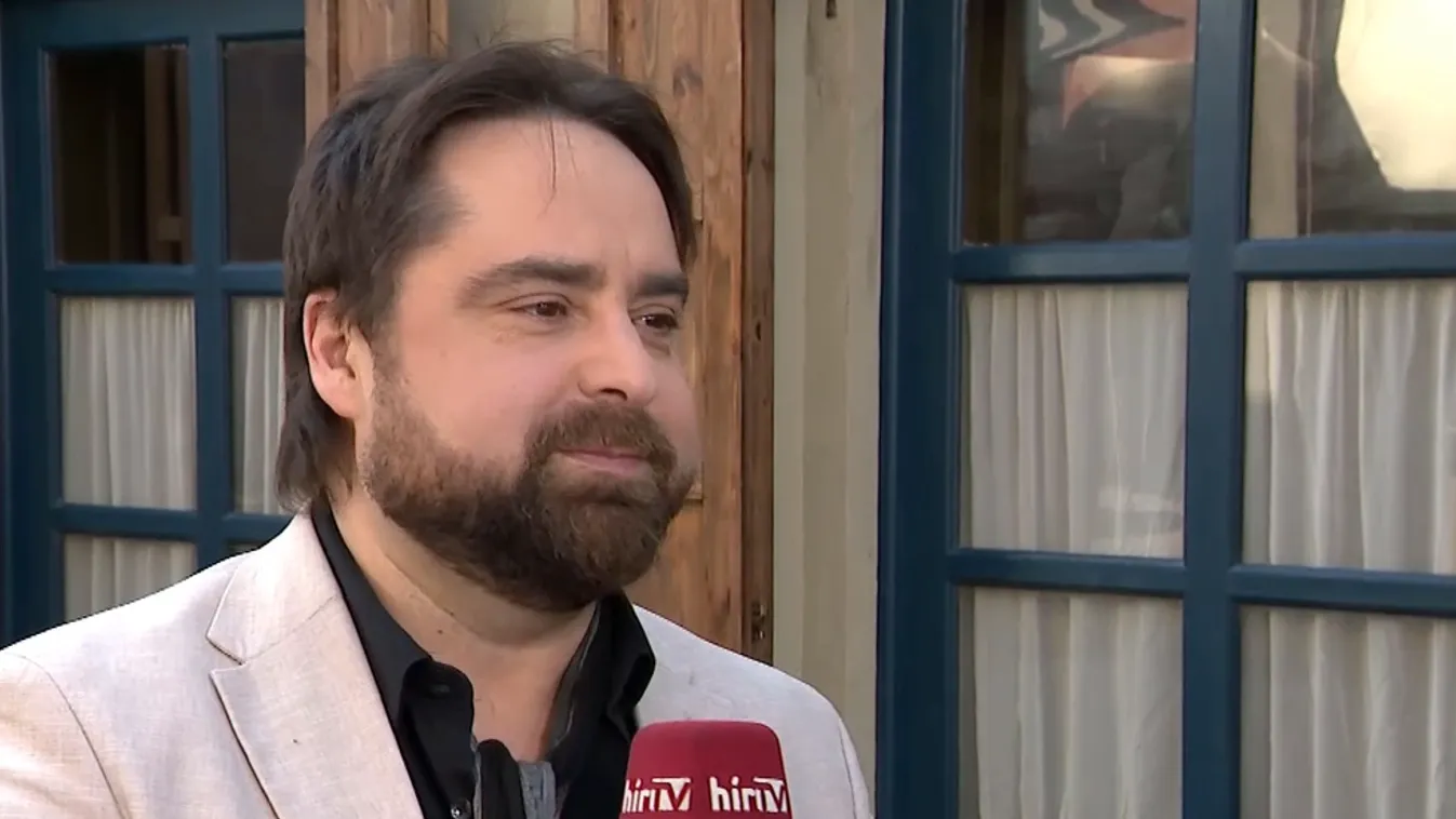 Zenés költészet + videó