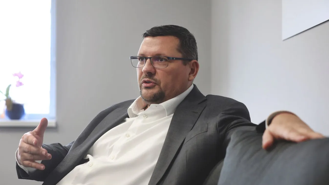 Németh Tamás: Lényegében márciustól minden sztrádán folytatódnak a felújítások