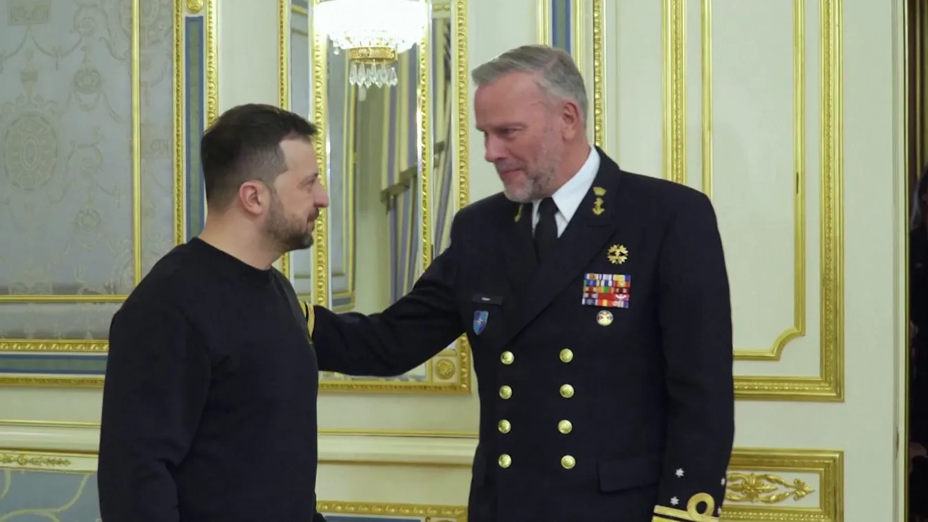 Háború Ukrajnában - Ijesztő szavak hagyták el a NATO-admirális száját Kijevben + videó