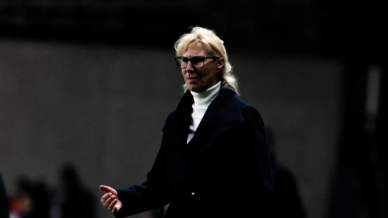 Távozik a magyar női labdarúgó-válogatott éléről Margret Kratz