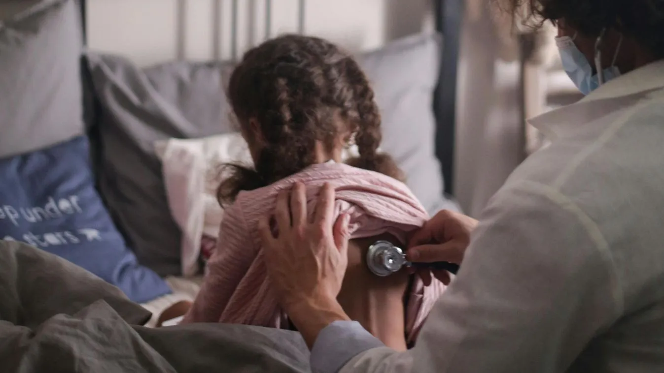 A covid miatt lesznek többször betegek a gyerekek