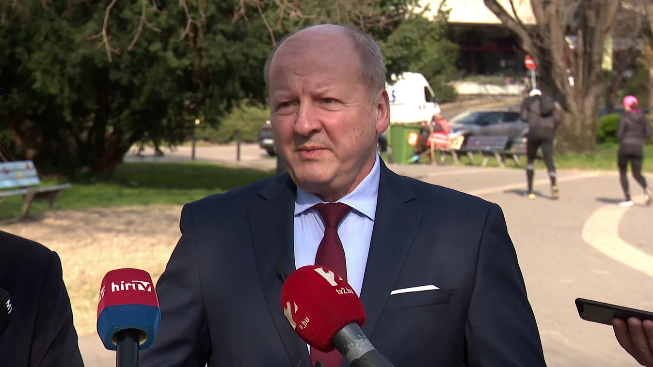 Simicskó István: A pedofíliával gyanúsított férfi cégével áll szerződésben az újbudai önkormányzat + videó