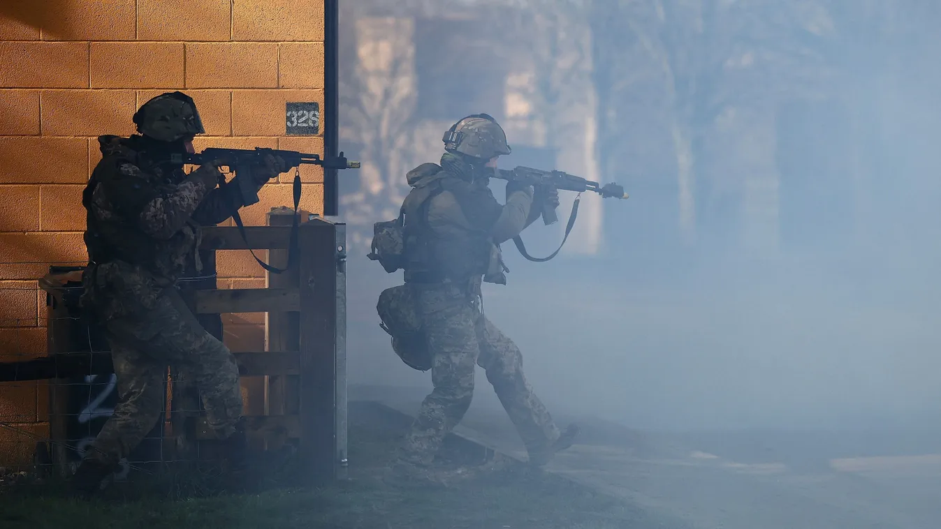 Európai Tanács elnöke: Hadigazdaságra kell átállnia Európának