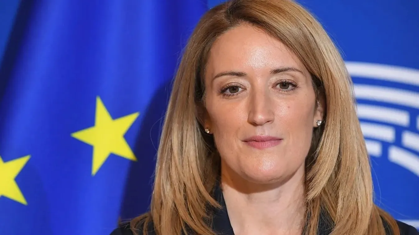 Uniós képviselők felszólították az EP-elnököt, hogy ítélje el a NatCon ellehetetlenítését