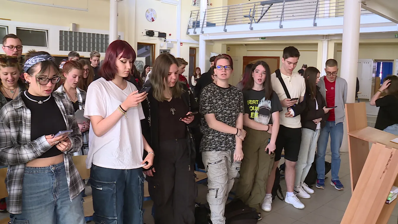 Költészetnapi felolvasómaratont rendeztek Sopronban + videó