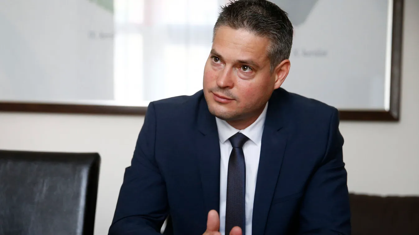 Sára Botond lett a Fidesz polgármester-jelöltje Józsefvárosban