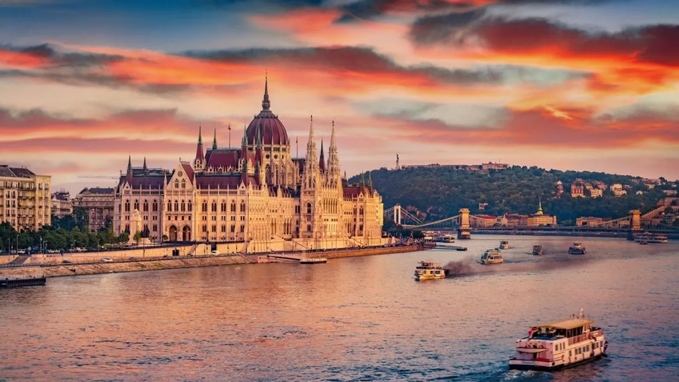 Karácsony belekötött a budapesti belvárosi kikötőkbe