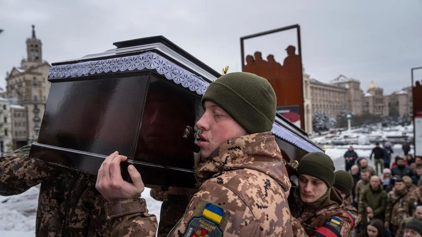 Ukrajnában a feleségeik jelentik fel a sorozás elől bujkálókat