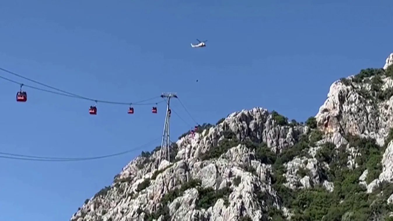 Tragikus baleset történt egy török felvonón + videó