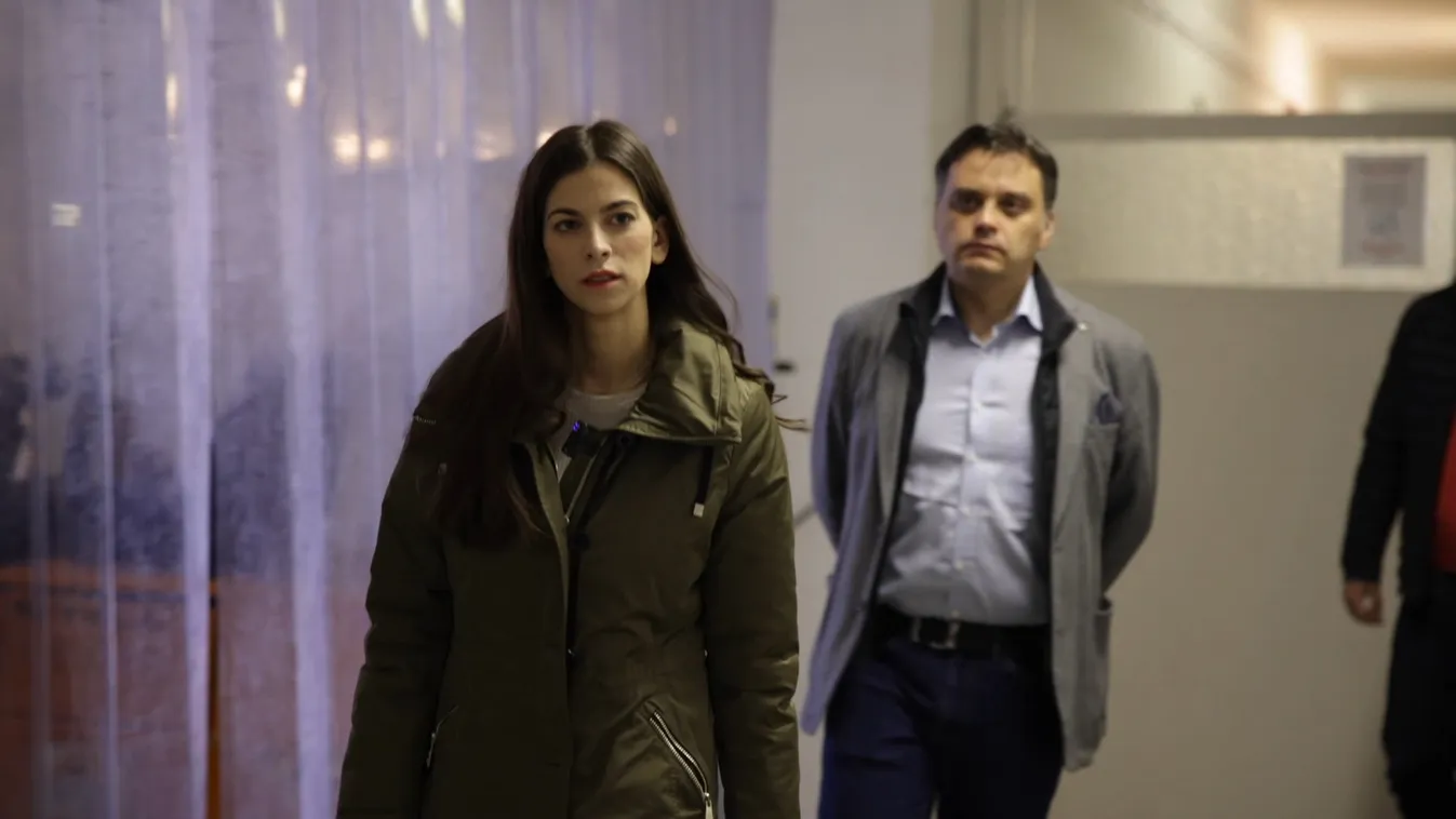 Szentkirályi Alexandra: Hagyjuk ezt a műmacsó tempót + videó