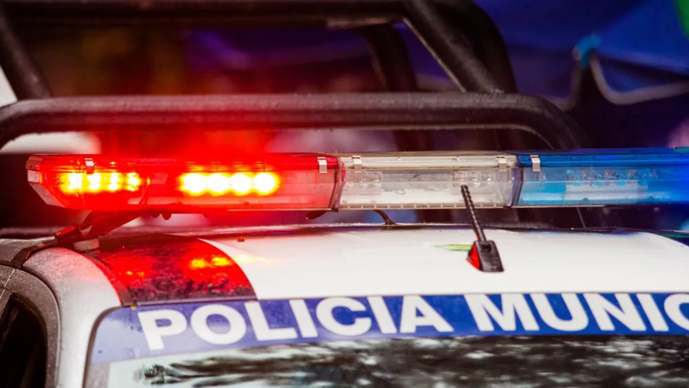 Kivégeztek és kútba dobtak három turistát Mexikóban