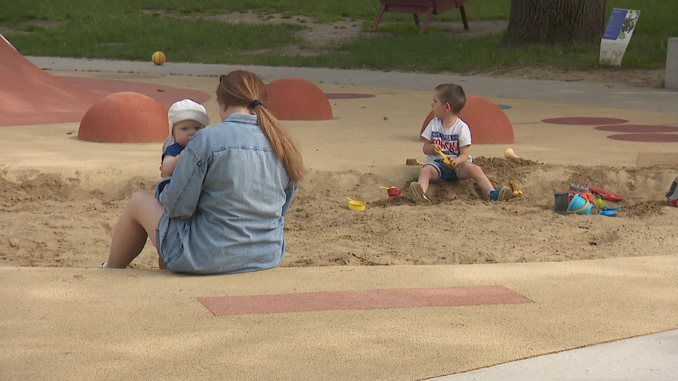 Hornung Ágnes: A magyar kormány a családokban hisz + videó