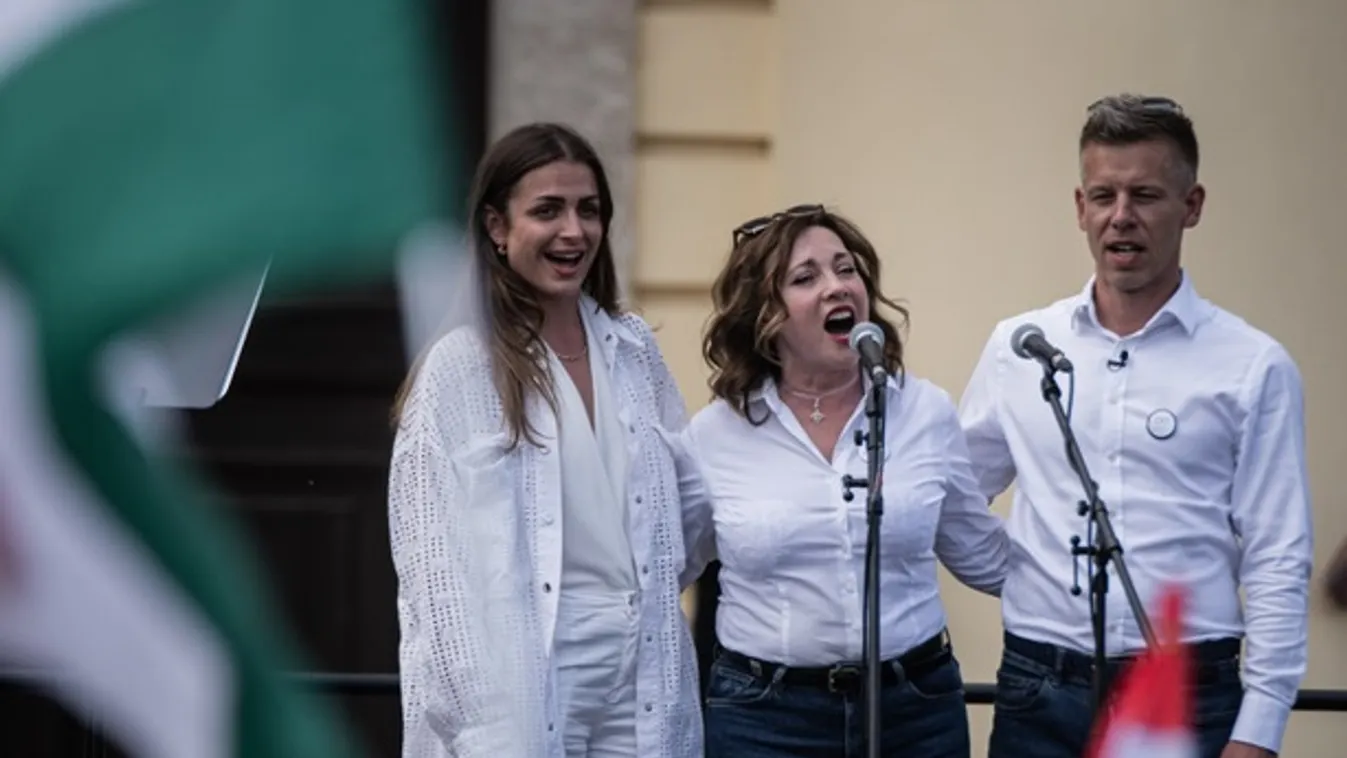 Miklósa Erika kritikájára gőgös választ adott Rost Andrea + videó