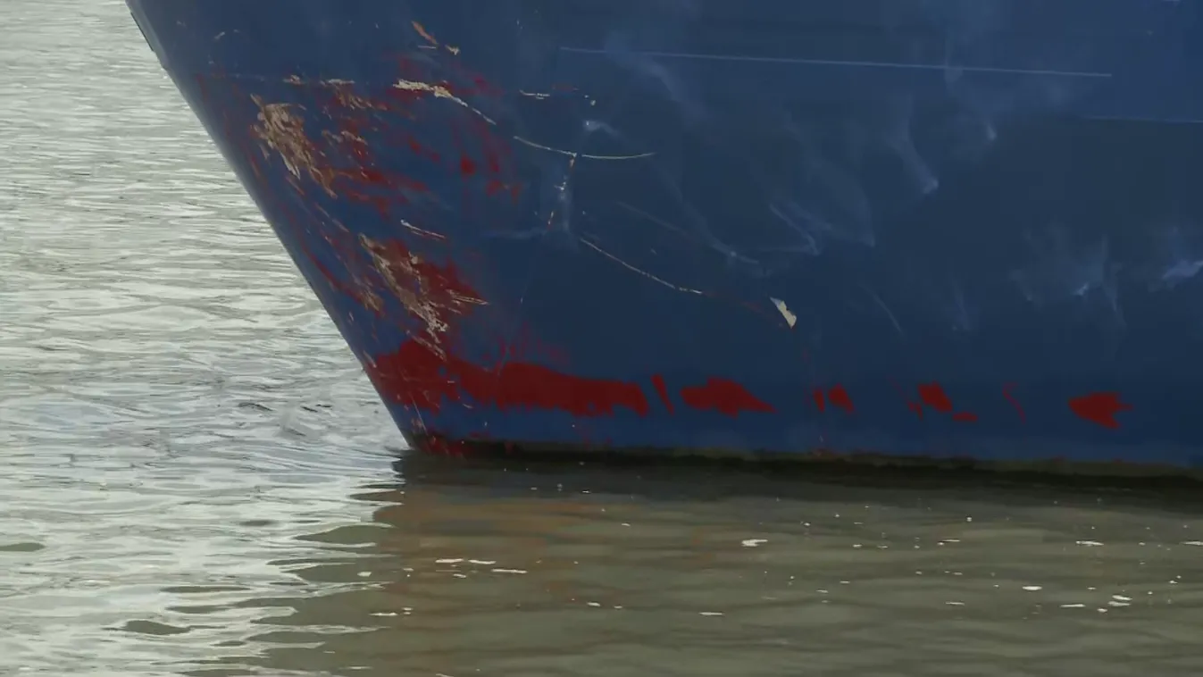 Két halálos áldozata van egy motorcsónak-balesetnek a Dunán, többen eltűntek + videók