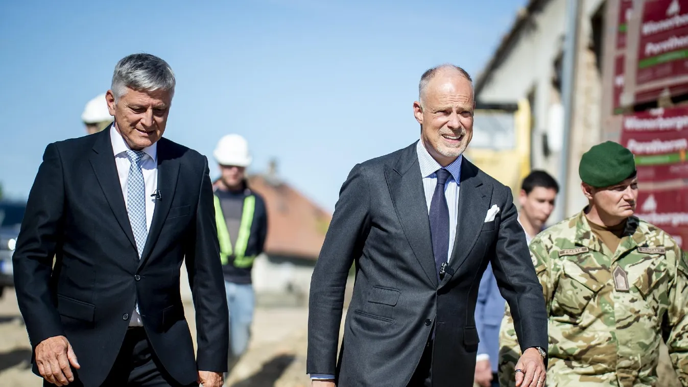 Szalay-Bobrovniczky Kristóf: újabb két Airbus H225M helikopterrel bővült a Magyar Honvédség flottája