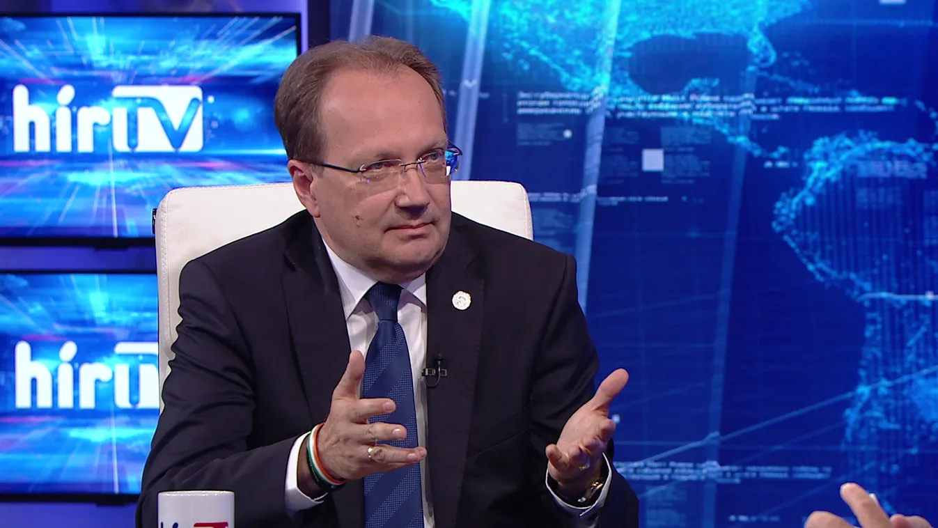 Hoppál Péter: A pécsi baloldali városvezetés csak a pénzszivattyúval foglalkozik + videó