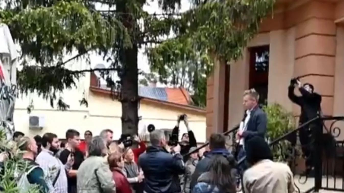 A frissen alakult Tisza Párt és újdonsült vezetője körül egyre több botrányos eset lát napvilágot + videó