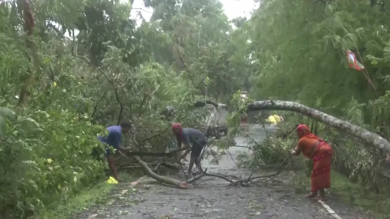 A világ több pontján pusztít az ítéletidő + videó
