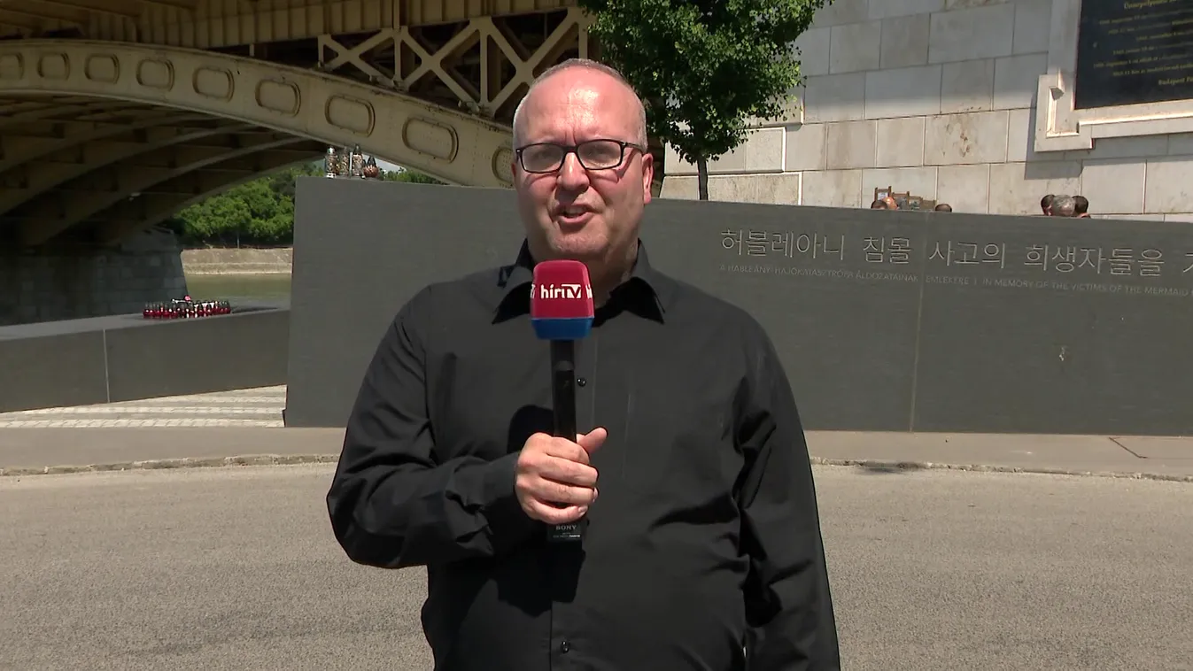 A rendőrök megemlékeztek a Hableány nevű rendezvényhajón utazó 28 ember tragédiájáról + videó