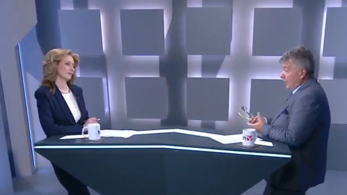 Feladta a leckét a négy magyar űrhajósjelölt a szakértői stábnak + videó