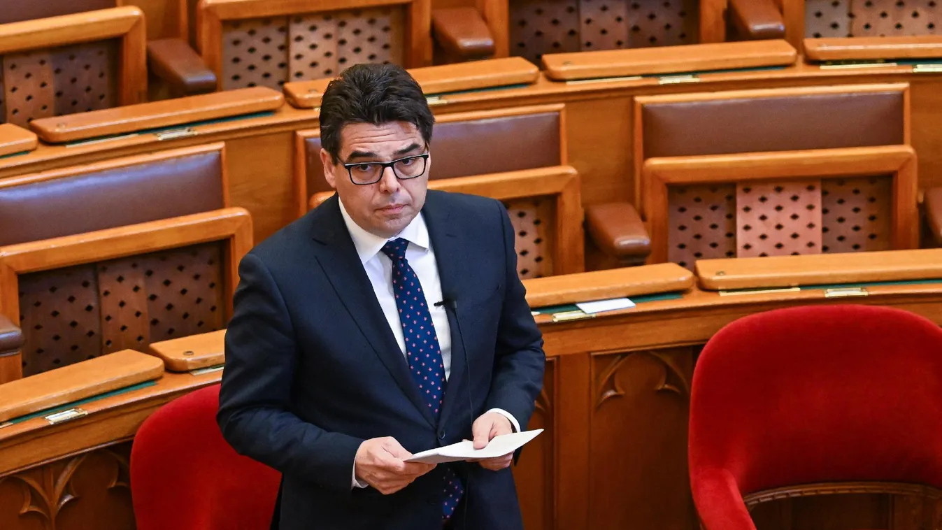 Zsigmond Barna Pál: Békepárti képviselőket kell küldenünk az Európai Parlamentbe