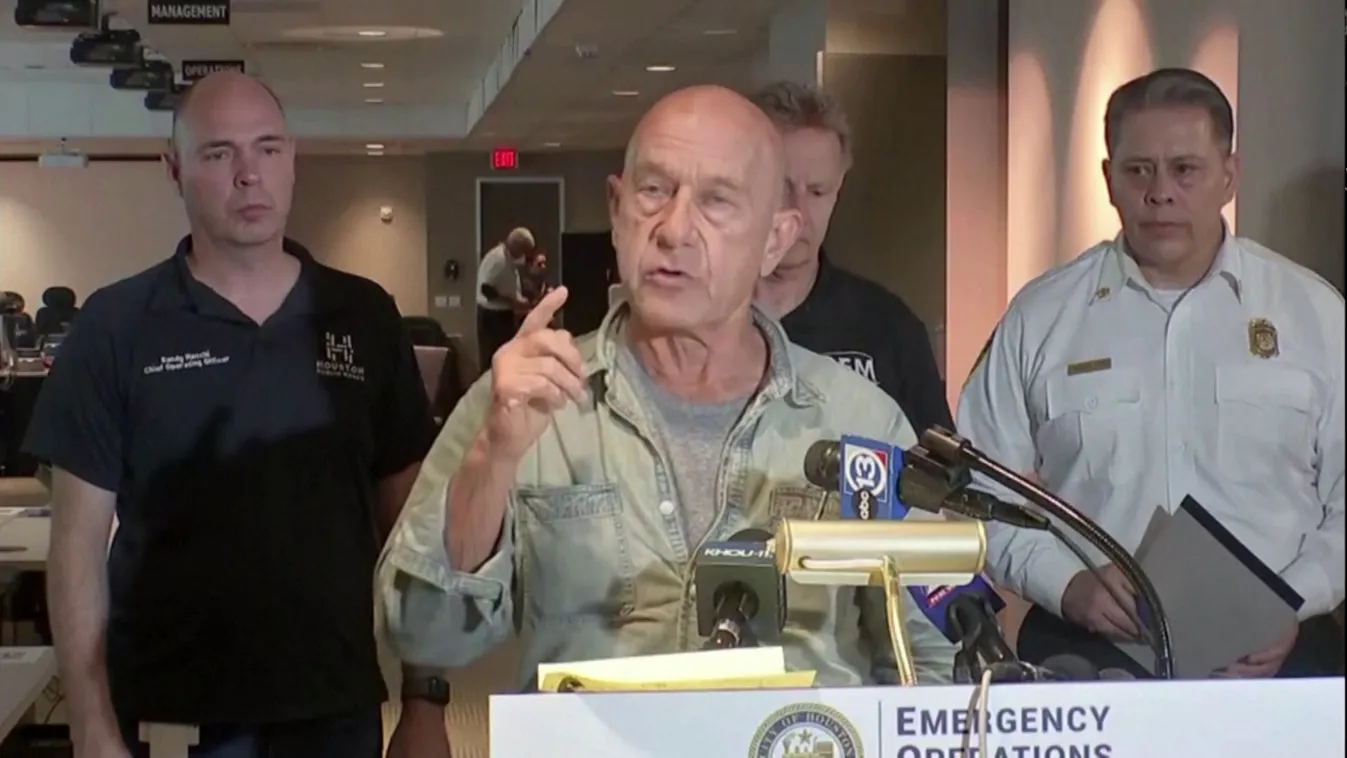 Gyilkos vihar tombol az USA déli részén + videó